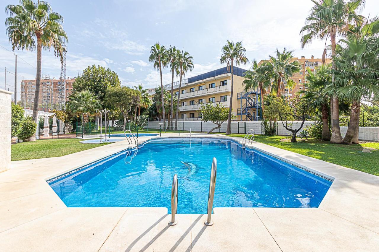 797 Holiday Rentals - Amplio Piso Para 4 En El Centro De Arroyo De La Miel Benalmádena Exterior foto