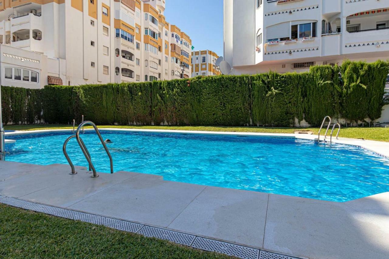 797 Holiday Rentals - Amplio Piso Para 4 En El Centro De Arroyo De La Miel Benalmádena Exterior foto